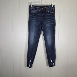 Kendall & Kylie The Ultra Babe Skinny Lightly Distressed Jeans Size 26